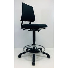 Load image into Gallery viewer, BMA Axia Office loketstoel schuin
